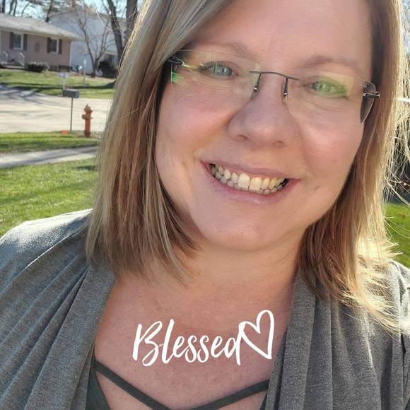 debbiejbenz